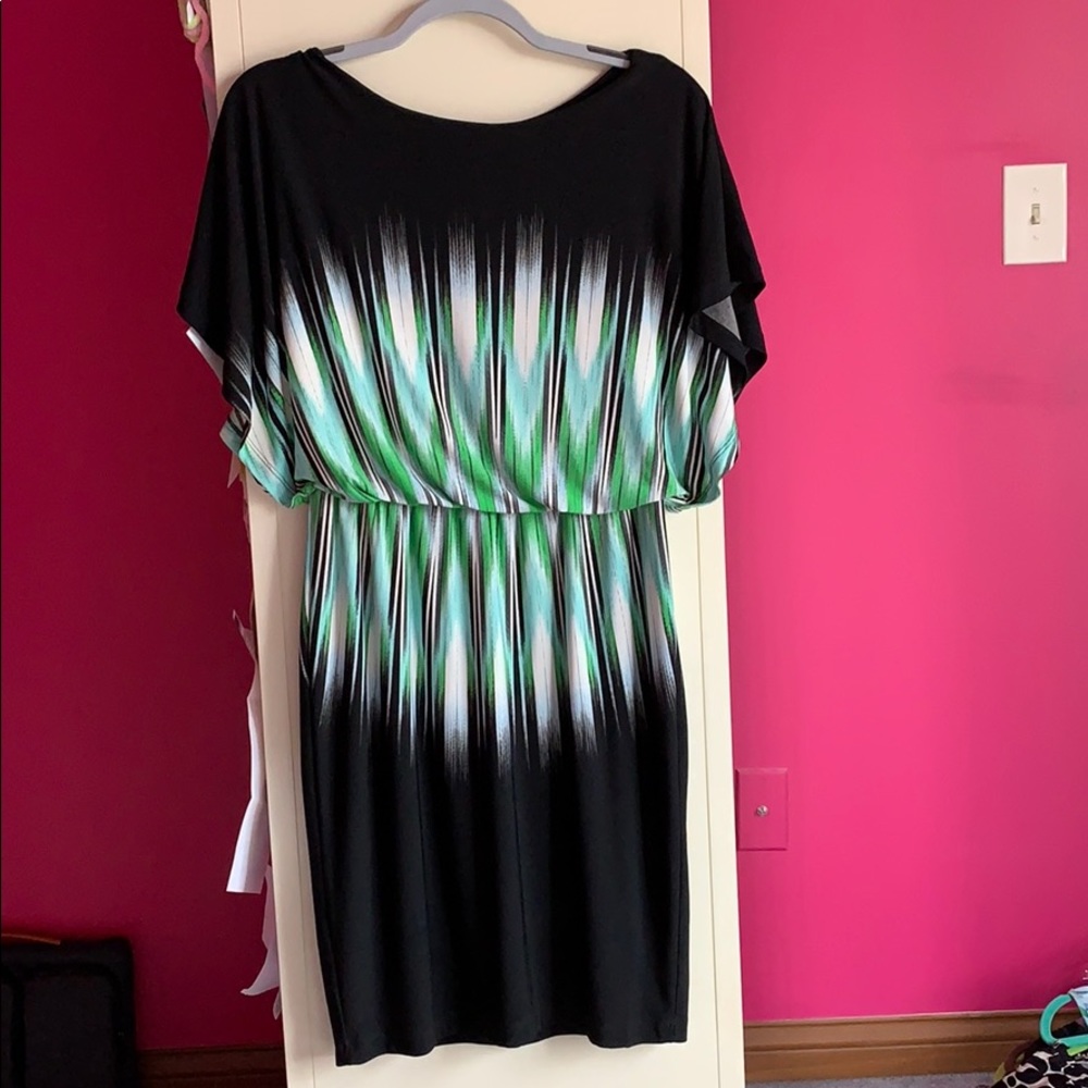 Green/blue/white/black dress